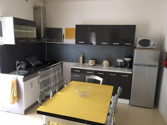 Appartement Chez Isa Et Jeanmi à Decazeville Extérieur photo